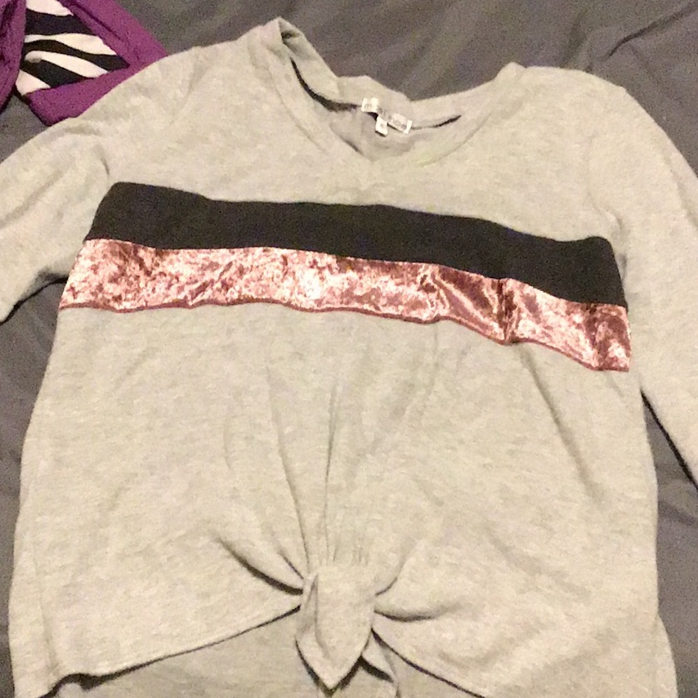 Grey long sleeve